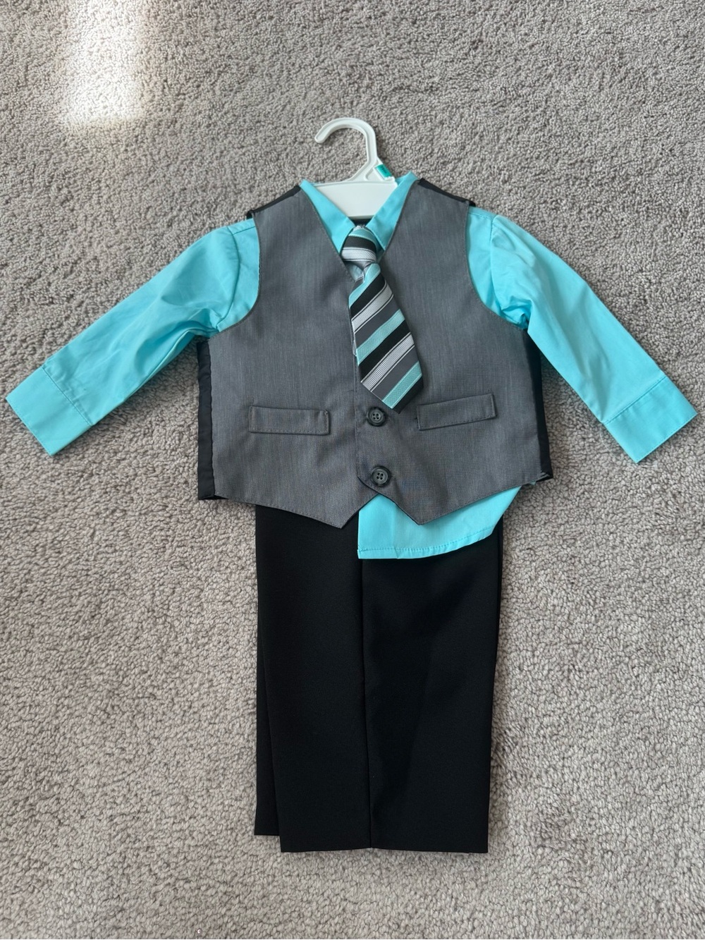 Jonathan Strong 4 Piece Set Teal Dress Shirt, Gray Vest & Black Pants Size 18M